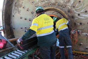 Installing new mill liners on ball mill